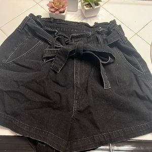 American Eagle shorts size 6